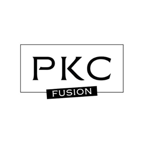 Logo da empresa PKC, cliente atendido pela LN